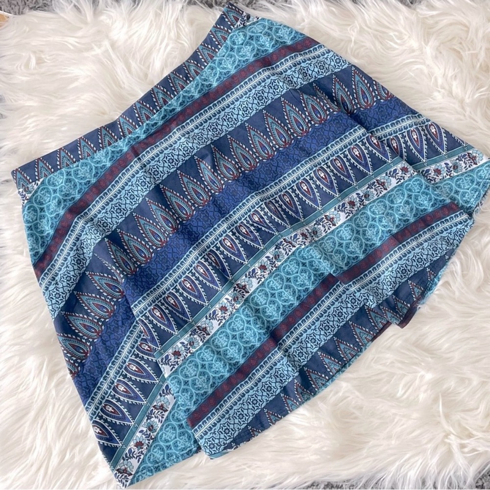 LA Hearts Pull-on‎ Festival Flowy Mini Skater Skirt Large Boho Aztec Geometric